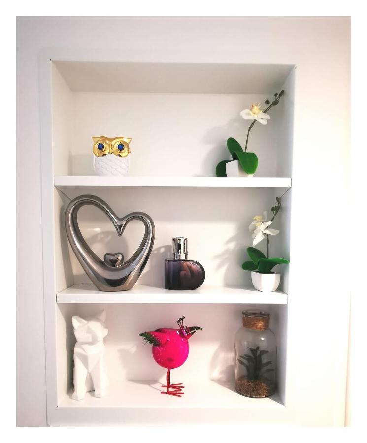 Studio Neuf Paris La Defense Metro 15 Rueil - Suresnes - Mont Valerien Eksteriør billede